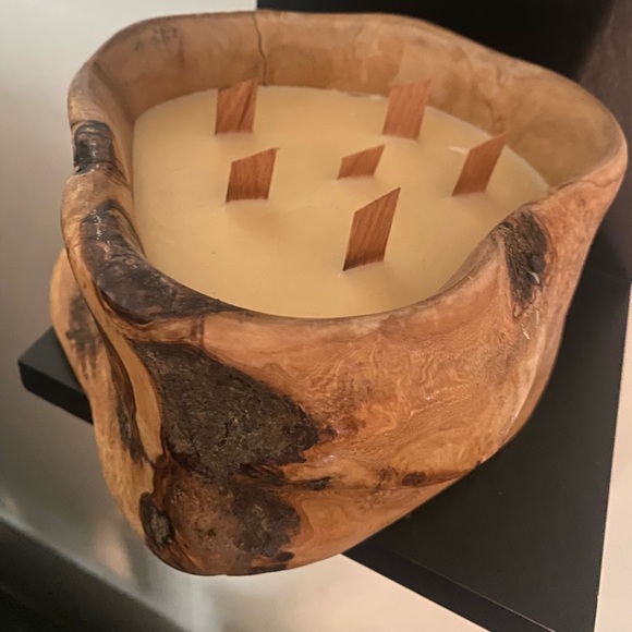 💙Olive wood Musk candle - Picture 5 of 5